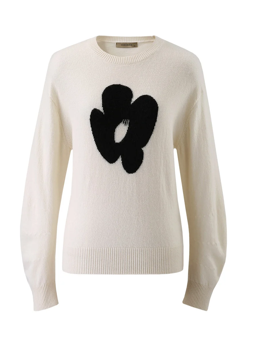 100% Cashmere Women's Floral Knit Sweater - Image 12