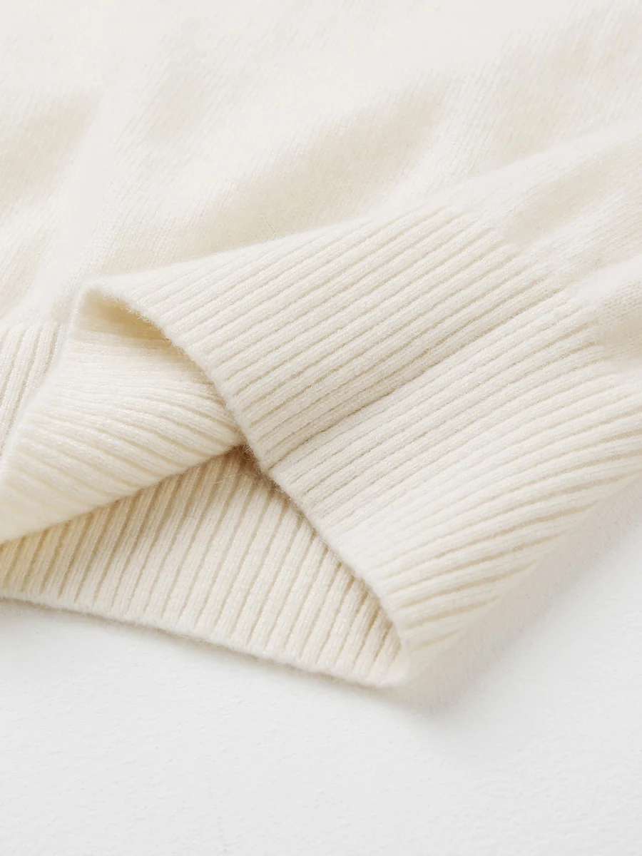 100% Cashmere Women's Floral Knit Sweater - Image 15