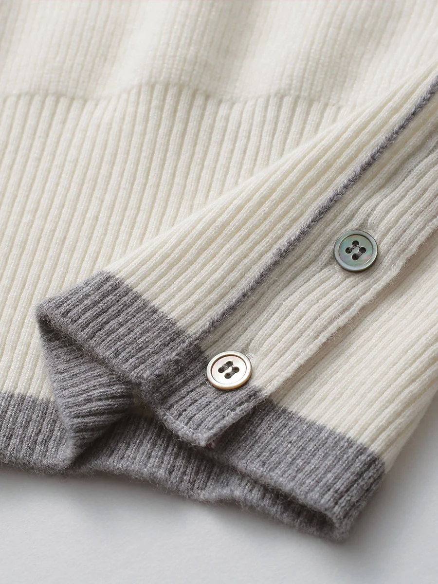100% Cashmere Women's Striped Sleeve Round Neck Sweater - Image 17