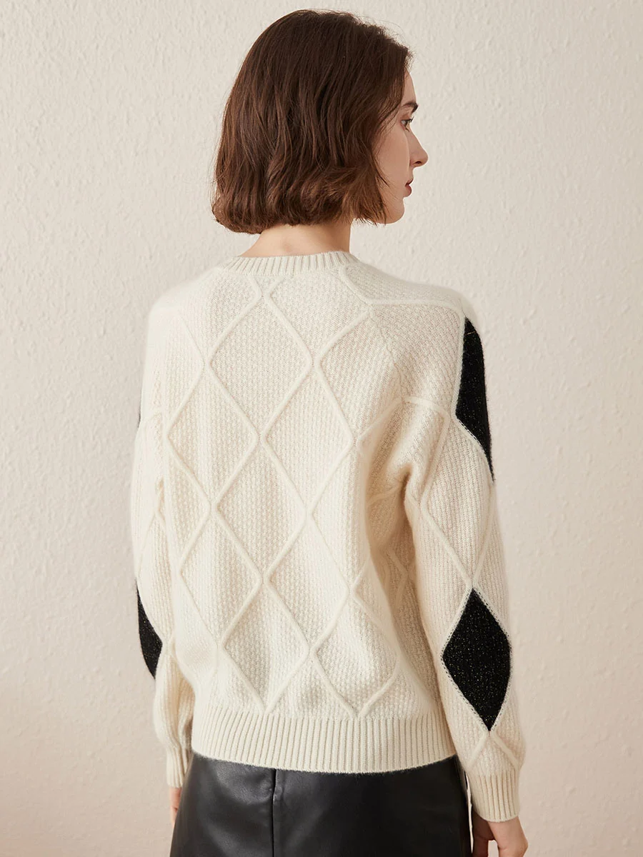 100% Cashmere Women's Sweater with Gold&Silver Threads - Image 18