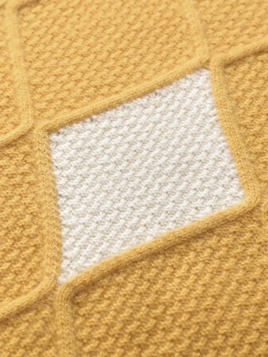 100% Cashmere Women's Sweater with Gold&Silver Threads - Image 8