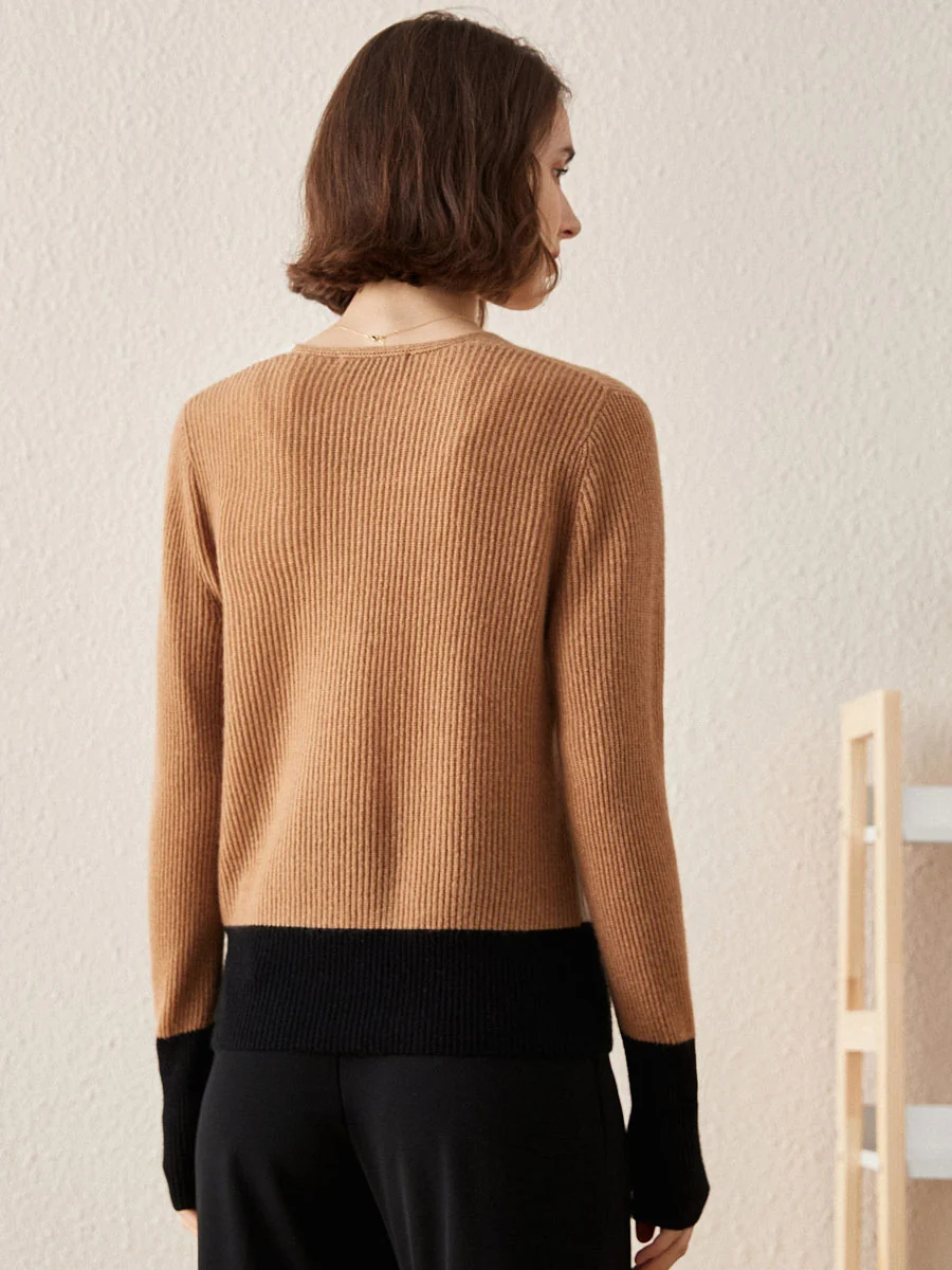 100% Cashmere Women's V-Neck Color Block Faux Sweater - Image 13