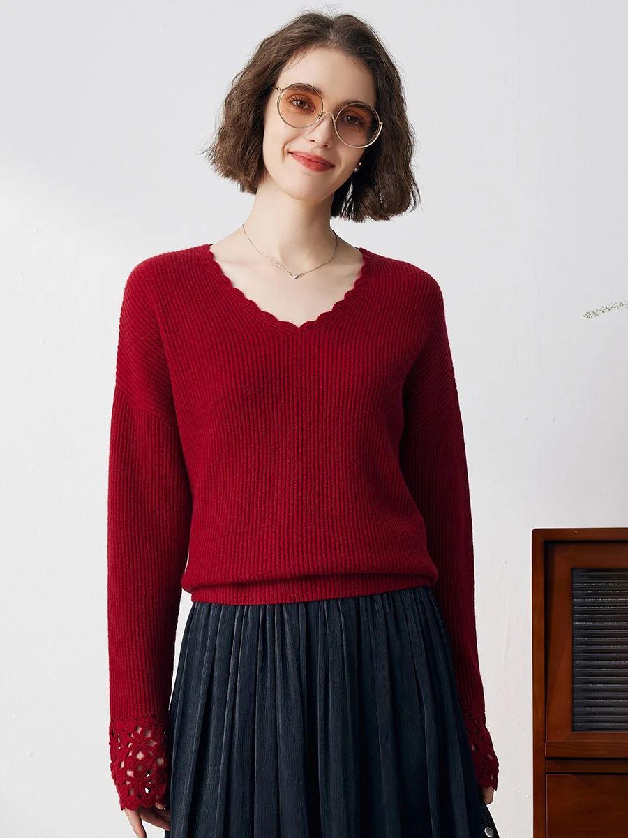 100% Cashmere Women's V-Neck Loose Knit Sweater - Image 12