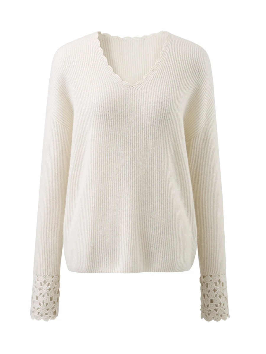 100% Cashmere Women's V-Neck Loose Knit Sweater - Image 7