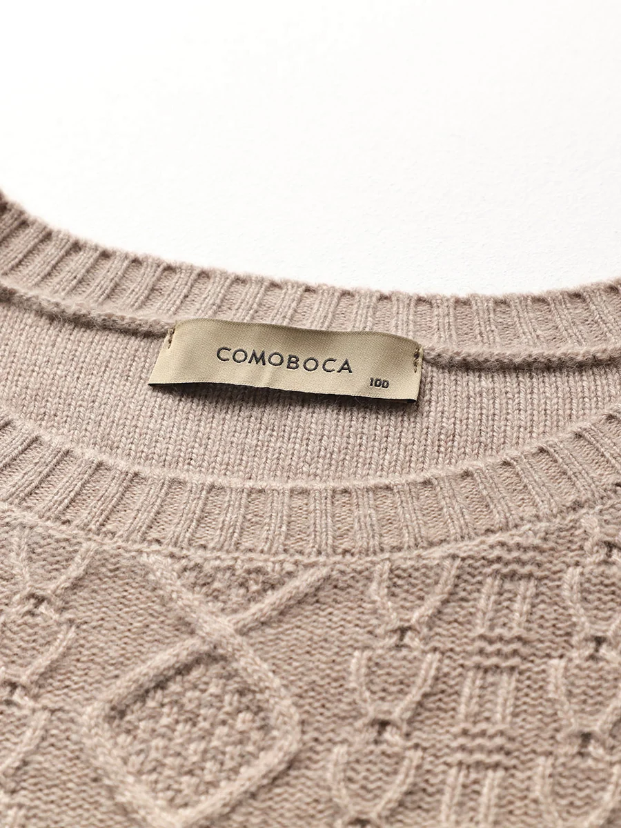 100% Wool Women's Cable Knit Sweater - Image 22